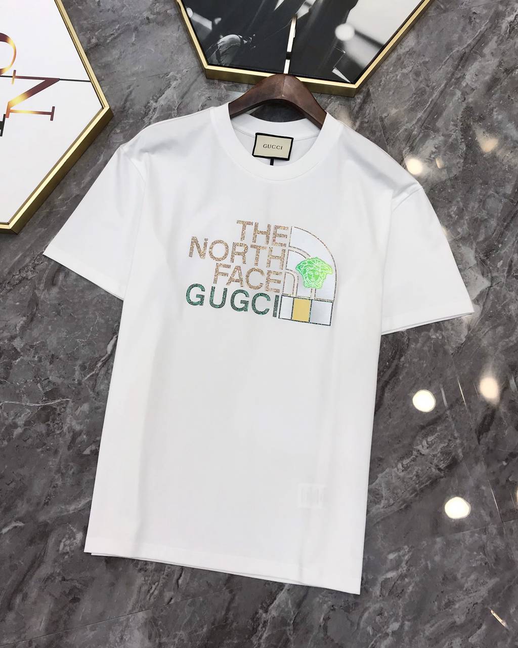 Gucc* T-shirt